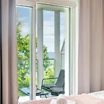 Carpe Diem Z Widokiem Na Morze By Perlowa Przystan Rent Apartmán